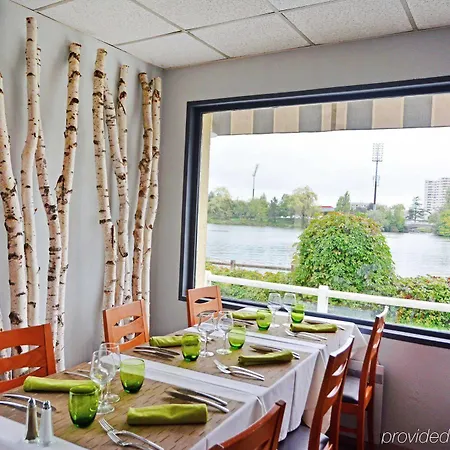Logis - & Restaurant Des Lacs Paris Sud 3*