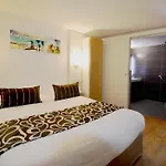 Hotel Logis - & Restaurant Des Lacs Paris Sud Viry-Châtillon
