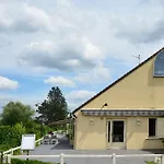 Logis - & Restaurant Des Lacs Paris Sud Viry-Châtillon