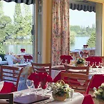 Logis - & Restaurant Des Lacs Paris Sud 3*