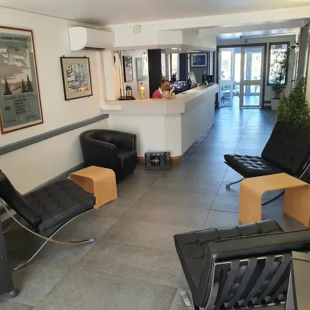 Hotel Logis - & Restaurant Des Lacs Paris Sud Viry-Chatillon