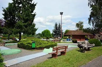 Szálloda Logis - & Restaurant Des Lacs Paris Sud 3*