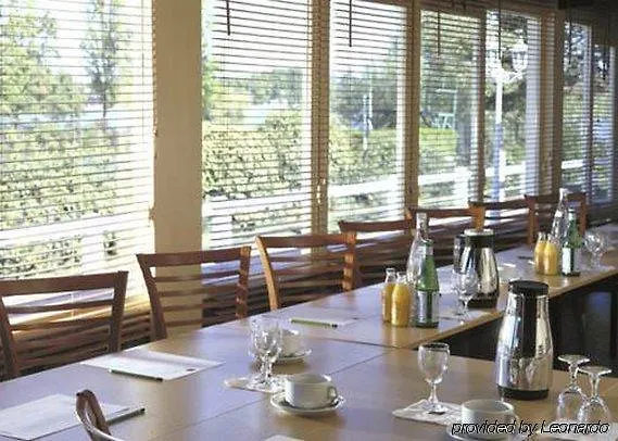 Logis - Hôtel&restaurant Des Lacs Paris Sud 3*