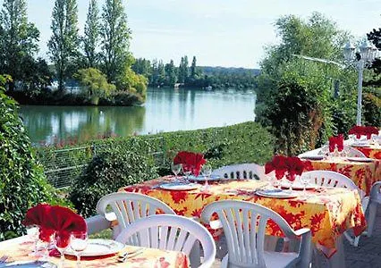 Logis - Hôtel&restaurant Des Lacs Paris Sud